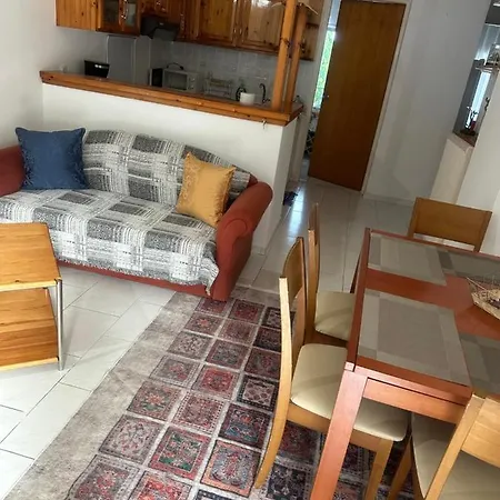 Perigiali Apartament Apartman *